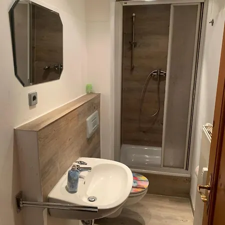 Ferienwohnung Zum Nadelwerk Apartman *