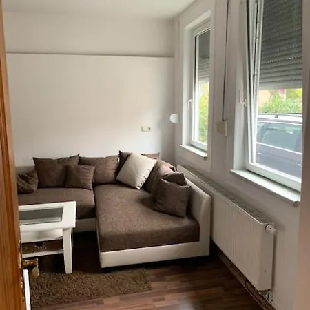 Ferienwohnung Zum Nadelwerk * Ichtershausen